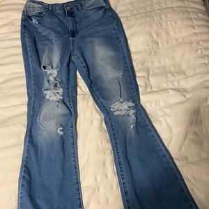 Cute boot cut flared jeans